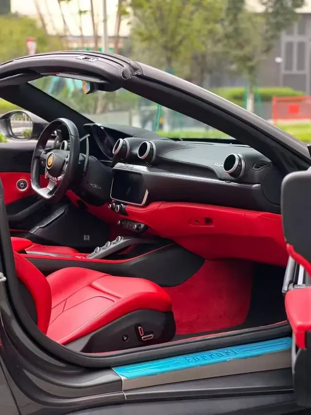 2018 Ferrari Portofino 3.9T 600HP V8 7DCT,autocango,china used car exporter,china ev exporter,chinese used car exporter,chinese used ev exporter