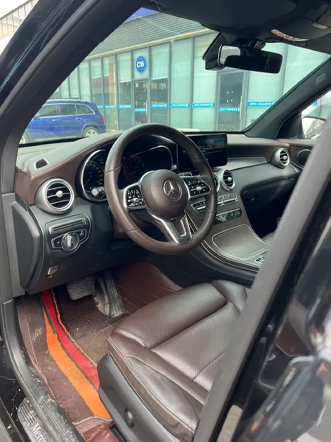 2022 Mercedes-Benz GLC Class 2.0T 197HP L4 9AT,autocango,china used car exporter,china ev exporter,chinese used car exporter,chinese used ev exporter
