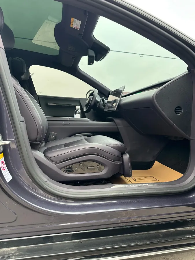 2025 Avatr 06 BEV,autocango,china used car exporter,china ev exporter,chinese used car exporter,chinese used ev exporter