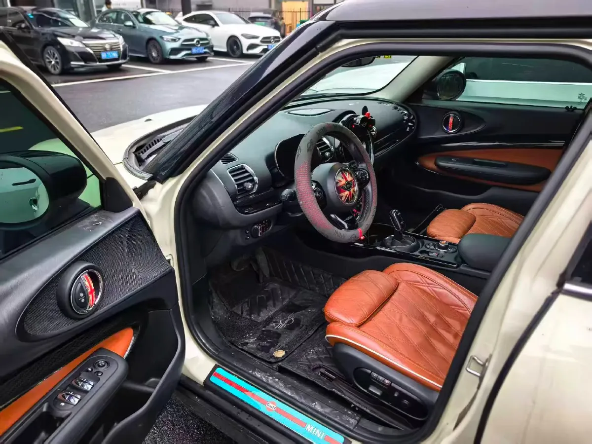 2021 MINI CLUBMAN 1.5T 136HP L3 7DCT,autocango,china used car exporter,china ev exporter,chinese used car exporter,chinese used ev exporter