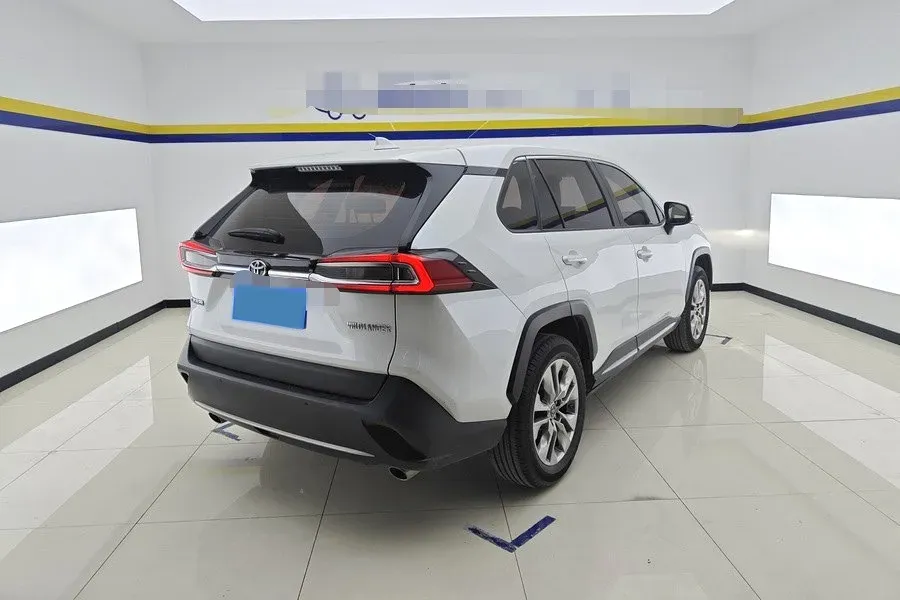 2022 Toyota Wildlander 2.0L 171HP L4 CVT,autocango,china used car exporter,china ev exporter,chinese used car exporter,chinese used ev exporter