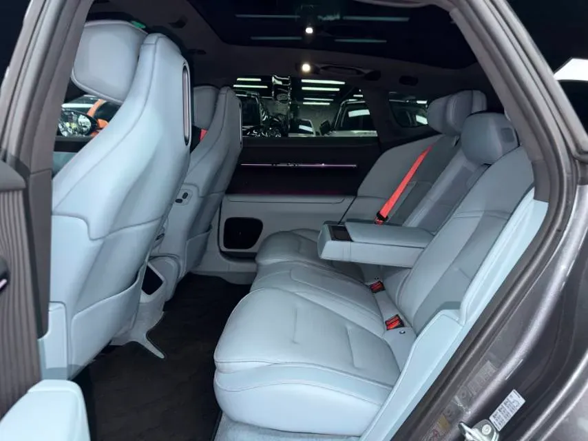 2024 Avatr 12 BEV 94.5KWH,autocango,china used car exporter,china ev exporter,chinese used car exporter,chinese used ev exporter