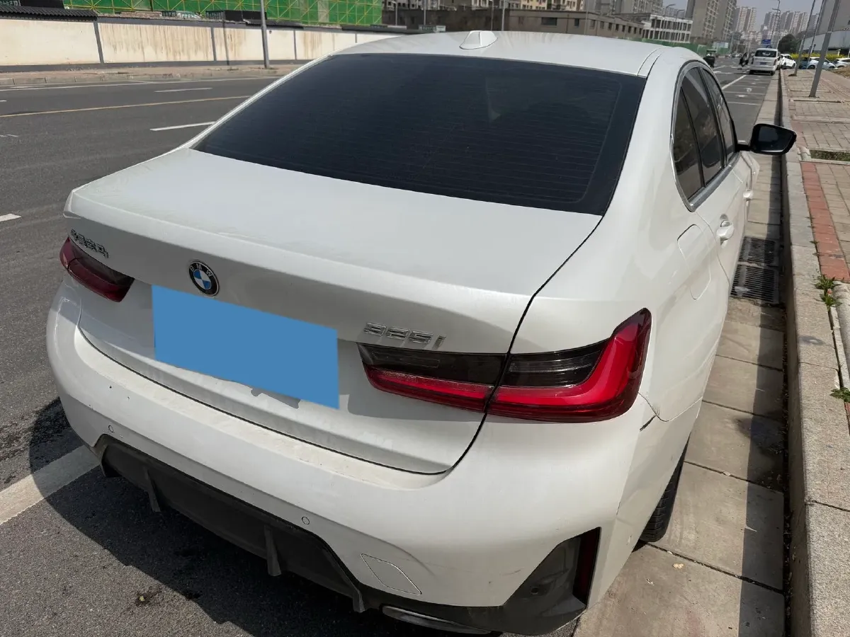 2023 BMW 3 Series 2.0T 184HP L4 8AT,autocango,china used car exporter,china ev exporter,chinese used car exporter,chinese used ev exporter
