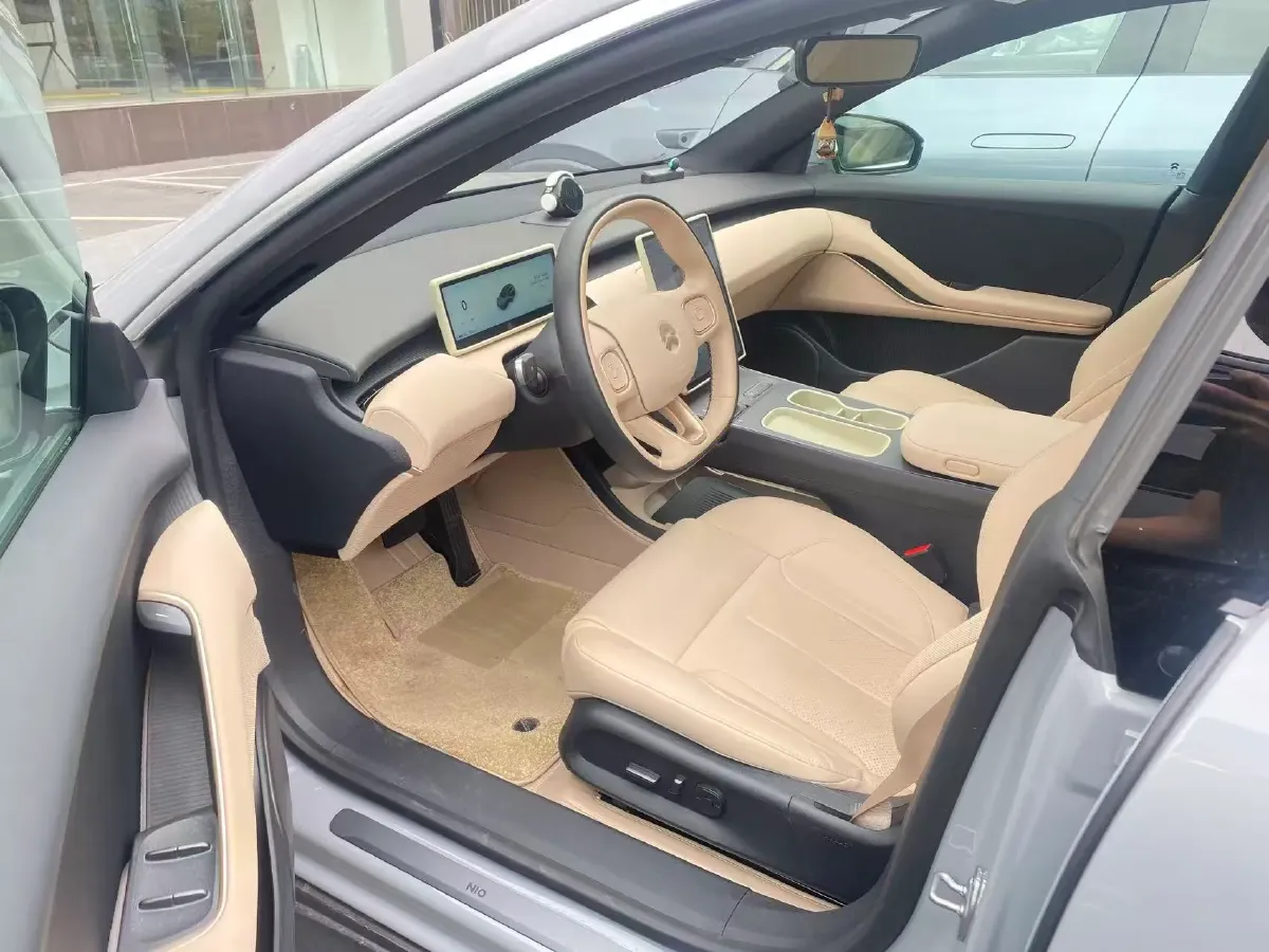 2024 NIO ET5T BEV 75KWH,autocango,china used car exporter,china ev exporter,chinese used car exporter,chinese used ev exporter