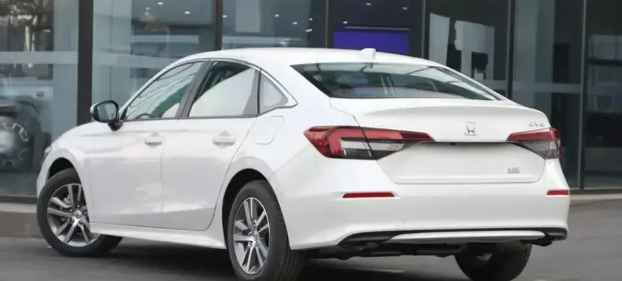 2025 Honda Civic 1.5T 182HP L4 CVT,autocango,china used car exporter,china ev exporter,chinese used car exporter,chinese used ev exporter
