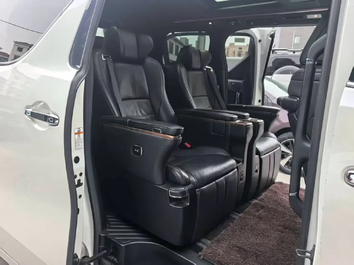 2018 Toyota Alphard 3.5L 275HP V6 6AT,autocango,china used car exporter,china ev exporter,chinese used car exporter,chinese used ev exporter