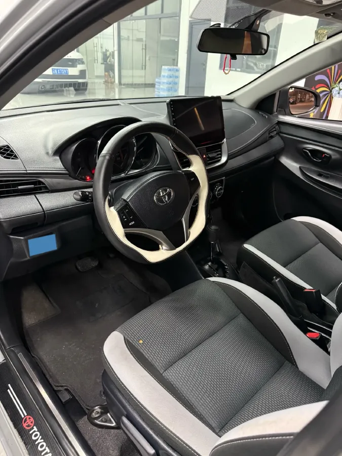 2022 Toyota Yaris L 1.5L 112HP L4 CVT,autocango,china used car exporter,china ev exporter,chinese used car exporter,chinese used ev exporter