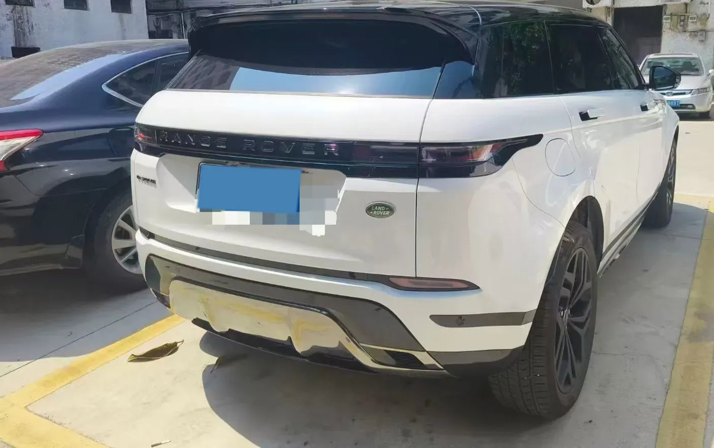 2024 Land Rover Range Rover Evoque 2.0T 249HP L4 9AT,autocango,china used car exporter,china ev exporter,chinese used car exporter,chinese used ev exporter