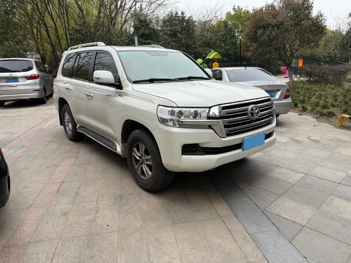 2019 Chevrolet Trax 1.0T 125HP L3 6AT,autocango,china used car exporter,china ev exporter,chinese used car exporter,chinese used ev exporter