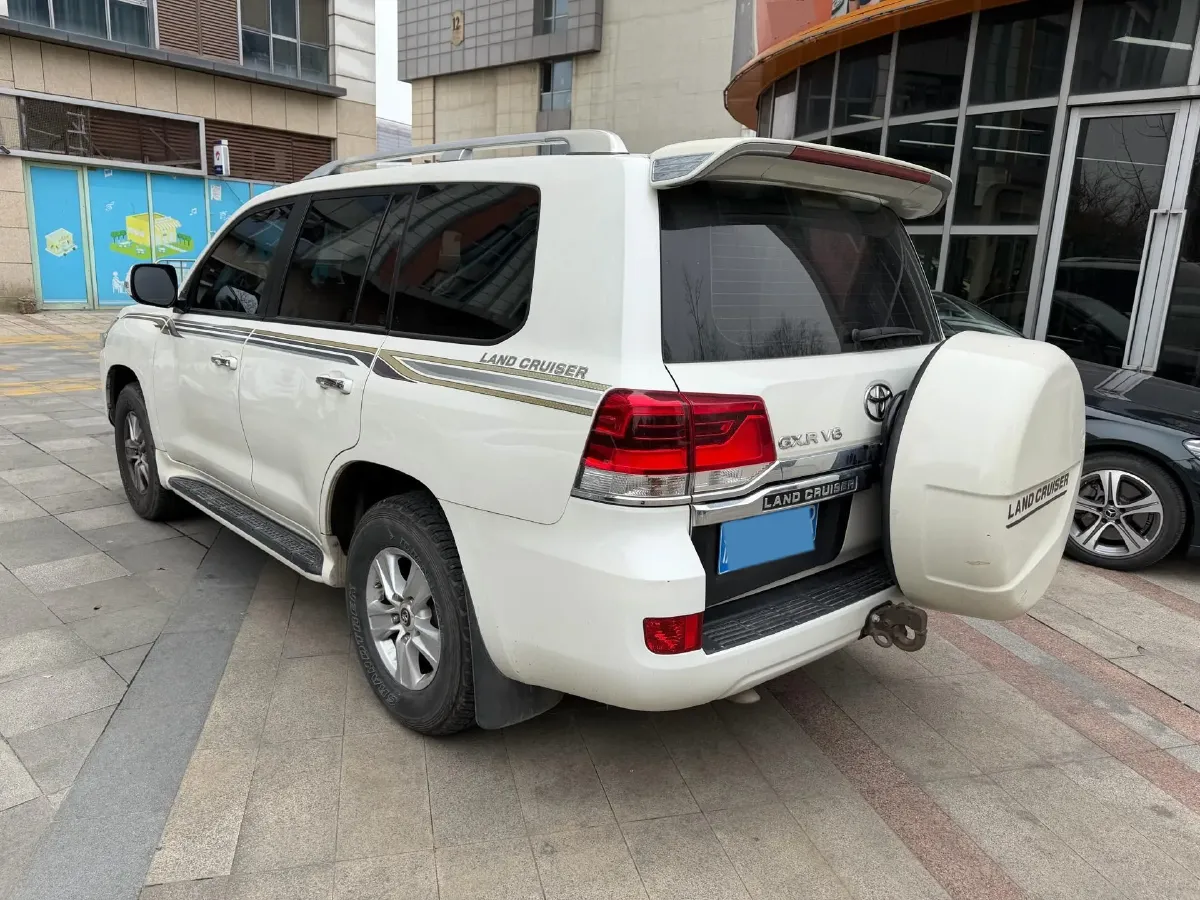 2019 Chevrolet Trax 1.0T 125HP L3 6AT,autocango,china used car exporter,china ev exporter,chinese used car exporter,chinese used ev exporter