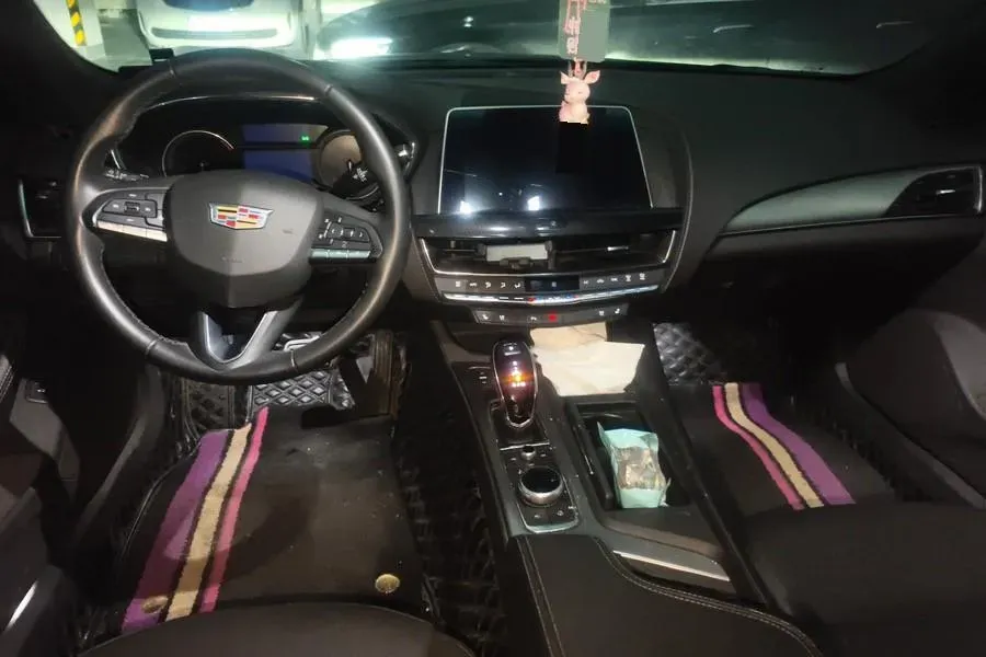 2022 Cadillac CT5 2.0T 237HP L4 10AT,autocango,china used car exporter,china ev exporter,chinese used car exporter,chinese used ev exporter