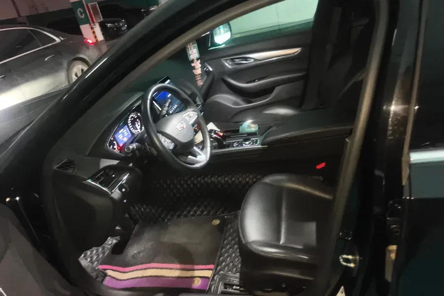 2022 Cadillac CT5 2.0T 237HP L4 10AT,autocango,china used car exporter,china ev exporter,chinese used car exporter,chinese used ev exporter