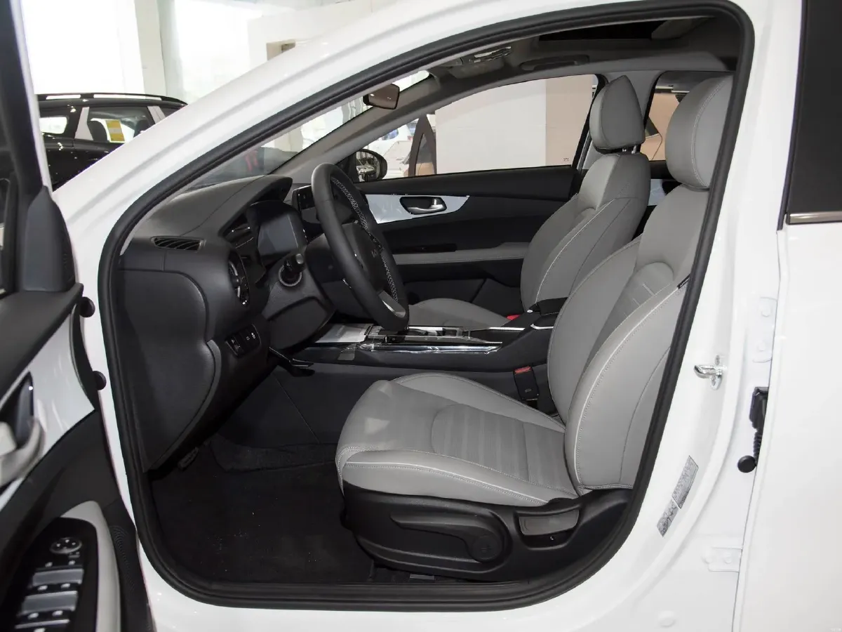 2023 Kia K3 1.5L 115HP L4 CVT,autocango,china used car exporter,china ev exporter,chinese used car exporter,chinese used ev exporter