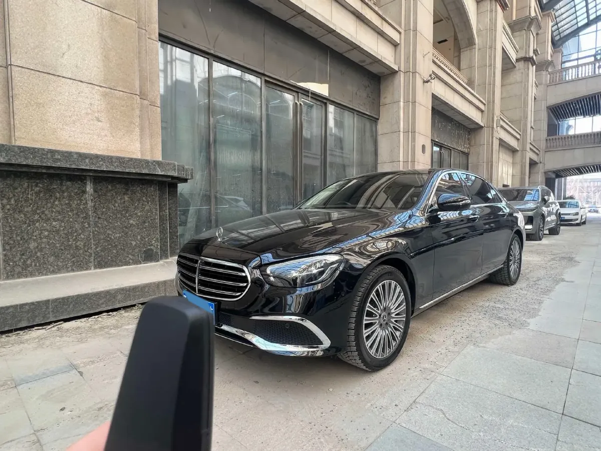 2023 Mercedes-Benz E Class 2.0T 258HP L4 9AT,autocango,china used car exporter,china ev exporter,chinese used car exporter,chinese used ev exporter