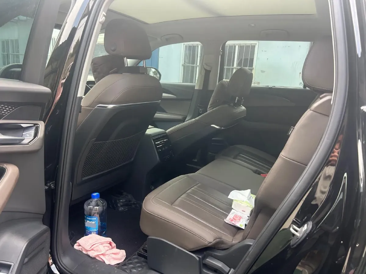 2024 Audi Q6 2.0T 265HP L4 7DCT,autocango,china used car exporter,china ev exporter,chinese used car exporter,chinese used ev exporter