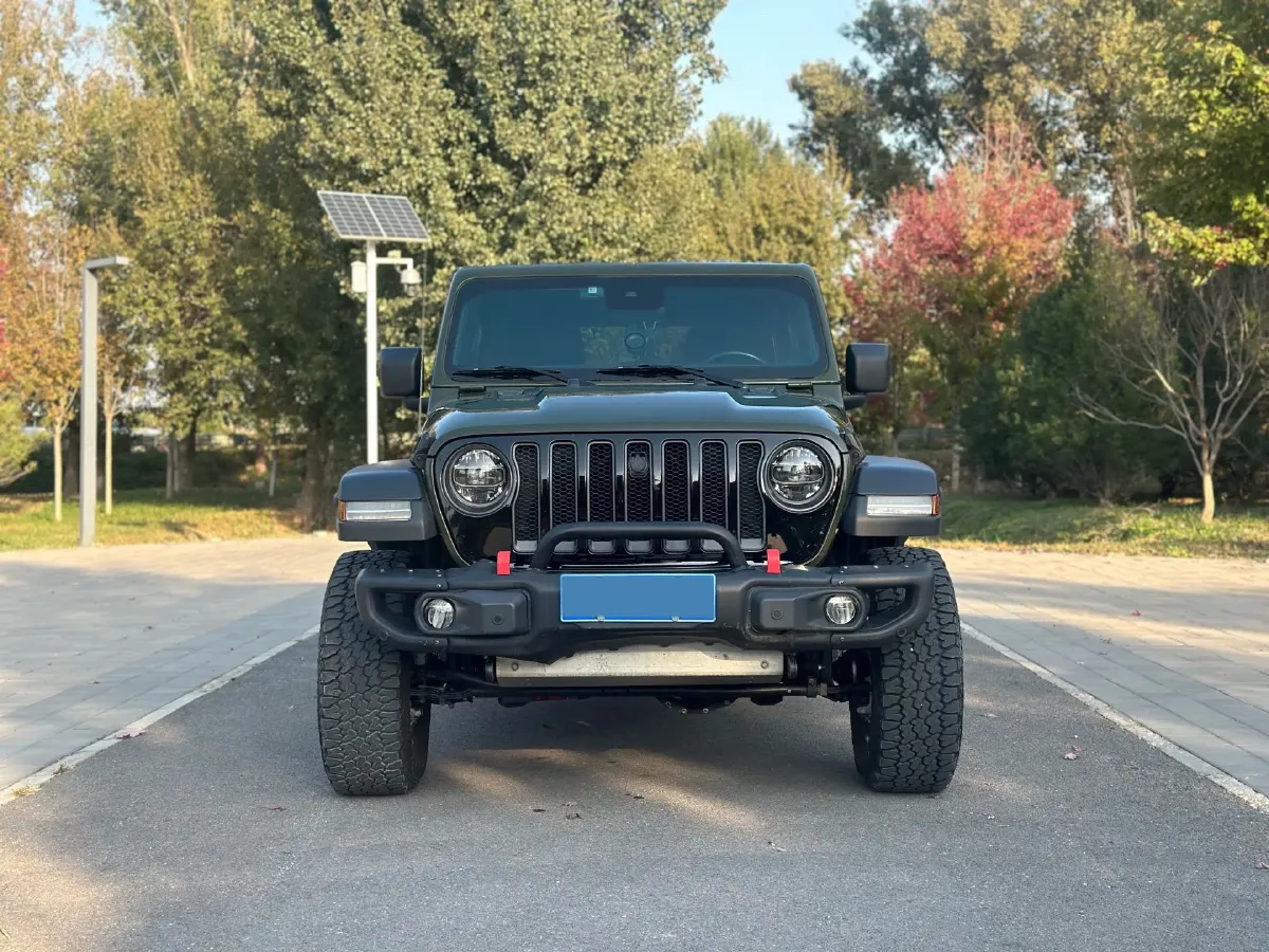 2020 Jeep Wrangler 2.0T 266HP L4 8AT,autocango,china used car exporter,china ev exporter,chinese used car exporter,chinese used ev exporter