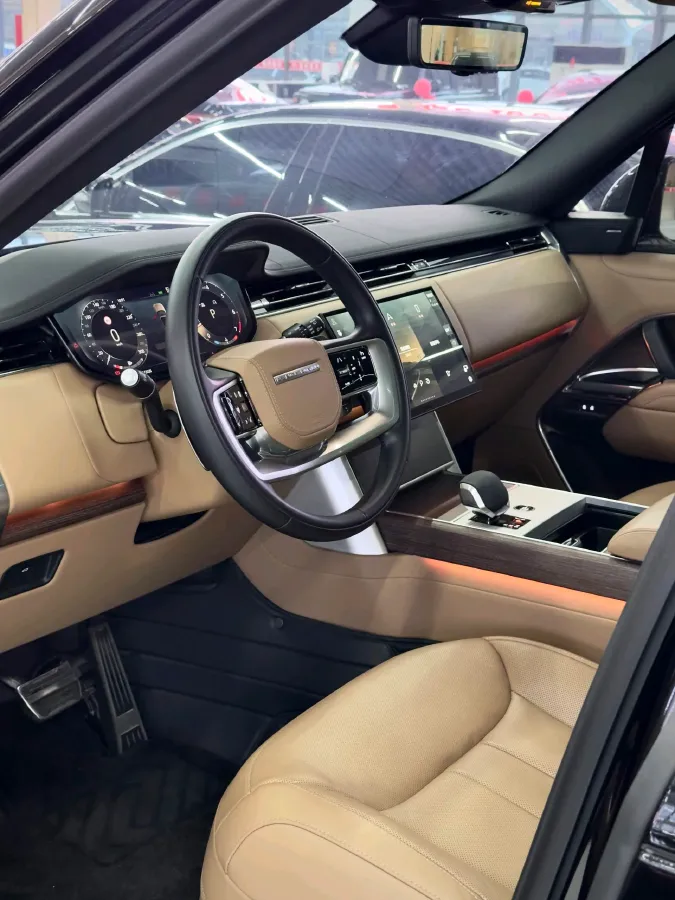 2024 Land Rover Range Rover 3.0T 400HP L6 8AT,autocango,china used car exporter,china ev exporter,chinese used car exporter,chinese used ev exporter