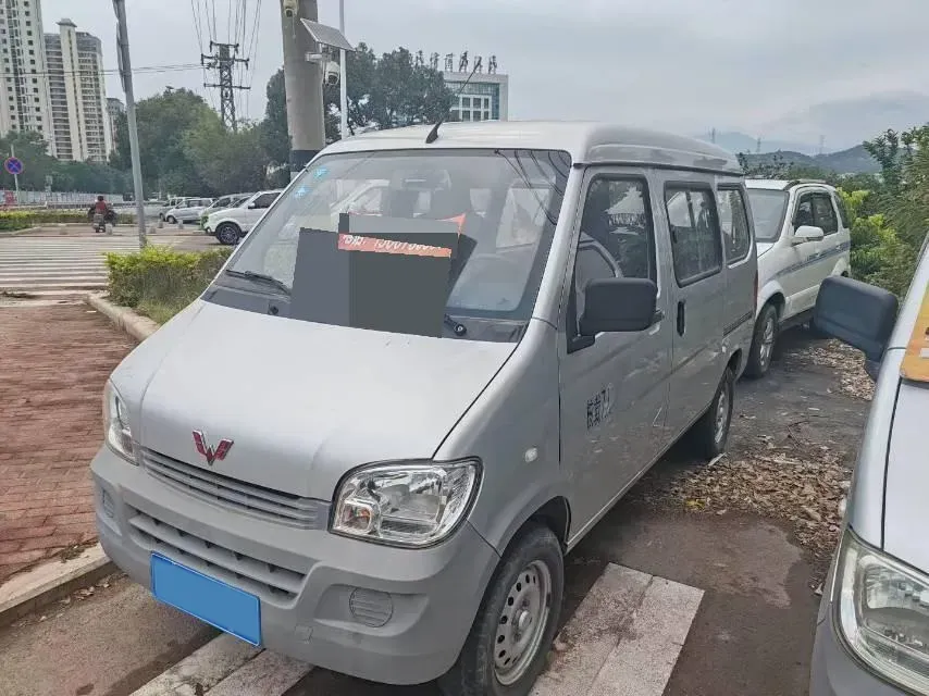 2019 WuLing ZhiGuang 1.2L 82HP L4 5MT,autocango,china used car exporter,china ev exporter,chinese used car exporter,chinese used ev exporter