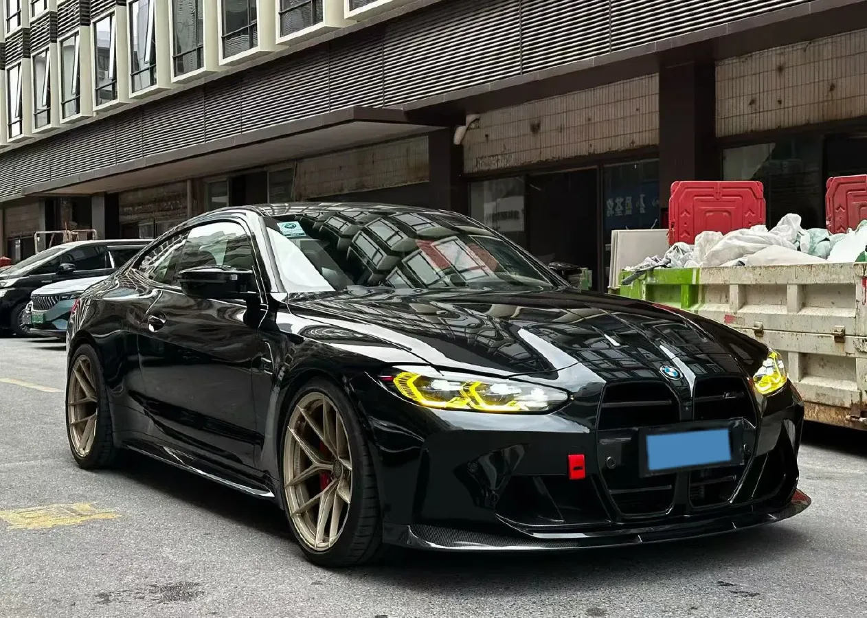 2021 BMW M4 3.0T 510HP L6 8AT,autocango,china used car exporter,china ev exporter,chinese used car exporter,chinese used ev exporter