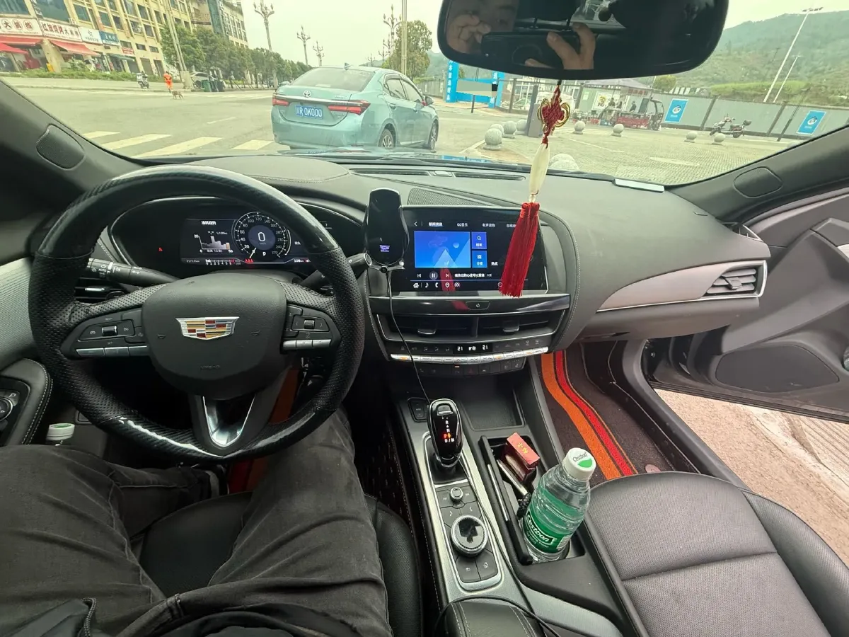 2023 Cadillac CT5 2.0T 237HP L4 10AT,autocango,china used car exporter,china ev exporter,chinese used car exporter,chinese used ev exporter