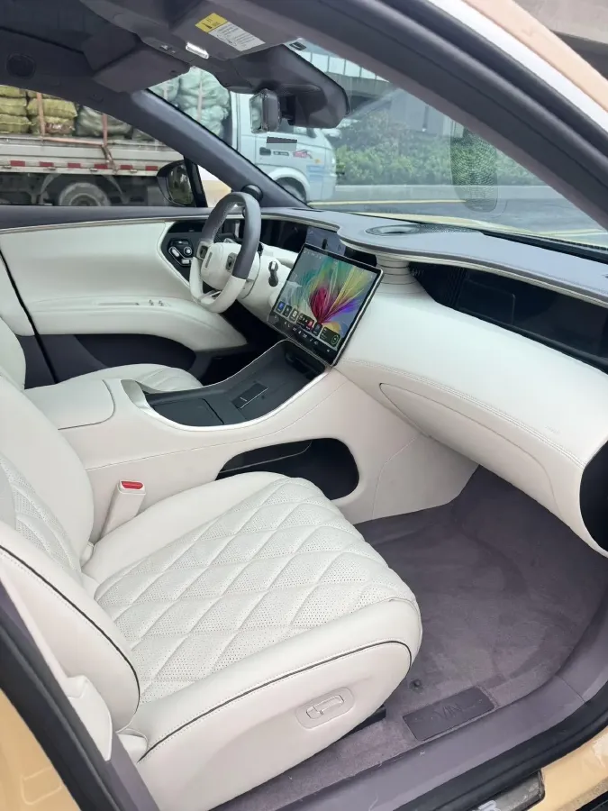 2024 Avatr 11 BEV 90KWH,autocango,china used car exporter,china ev exporter,chinese used car exporter,chinese used ev exporter