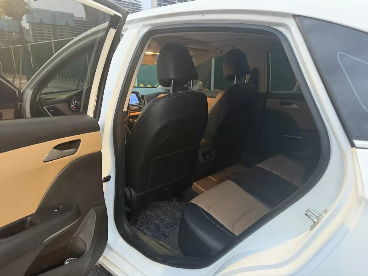 2022 Chevrolet Monza 1.5L 113HP L4 6AT,autocango,china used car exporter,china ev exporter,chinese used car exporter,chinese used ev exporter