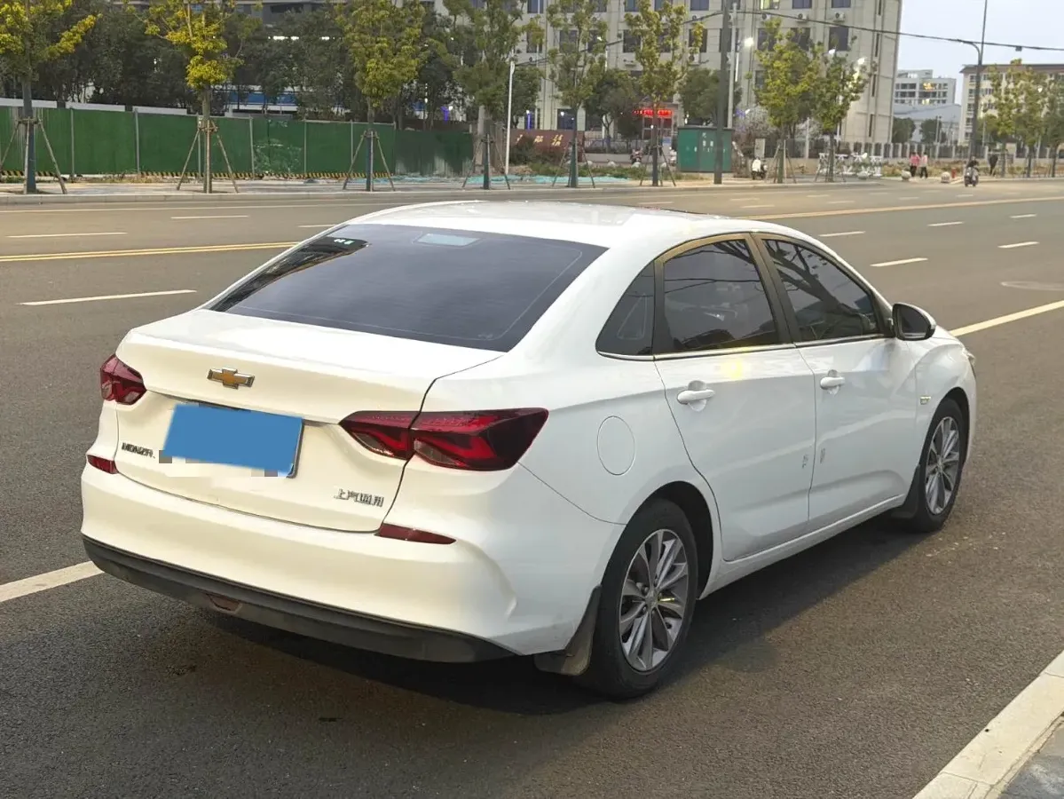 2022 Chevrolet Monza 1.5L 113HP L4 6AT,autocango,china used car exporter,china ev exporter,chinese used car exporter,chinese used ev exporter