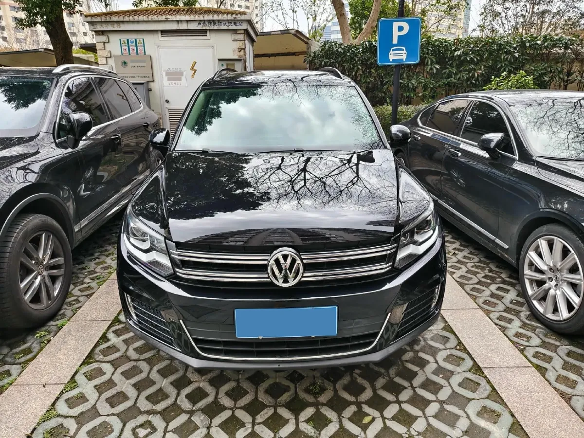 2017 Haval H9 2.0T 190HP L4 8AT,autocango,china used car exporter,china ev exporter,chinese used car exporter,chinese used ev exporter