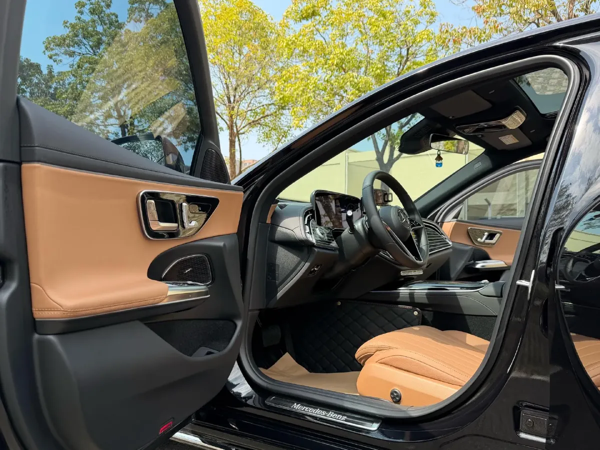 2025 Mercedes-Benz E Class 2.0T 204HP L4 9AT,autocango,china used car exporter,china ev exporter,chinese used car exporter,chinese used ev exporter