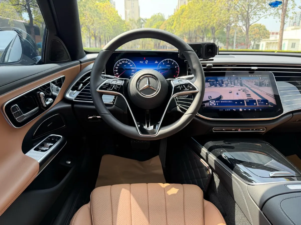 2025 Mercedes-Benz E Class 2.0T 204HP L4 9AT,autocango,china used car exporter,china ev exporter,chinese used car exporter,chinese used ev exporter