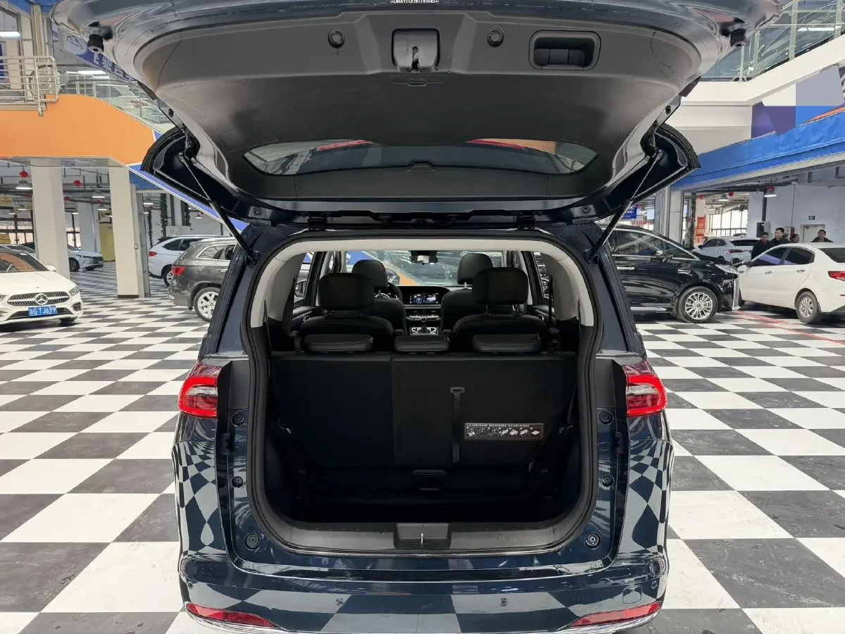 2021 GAC Trumpchi M6 1.5T 169HP L4 7DCT,autocango,china used car exporter,china ev exporter,chinese used car exporter,chinese used ev exporter