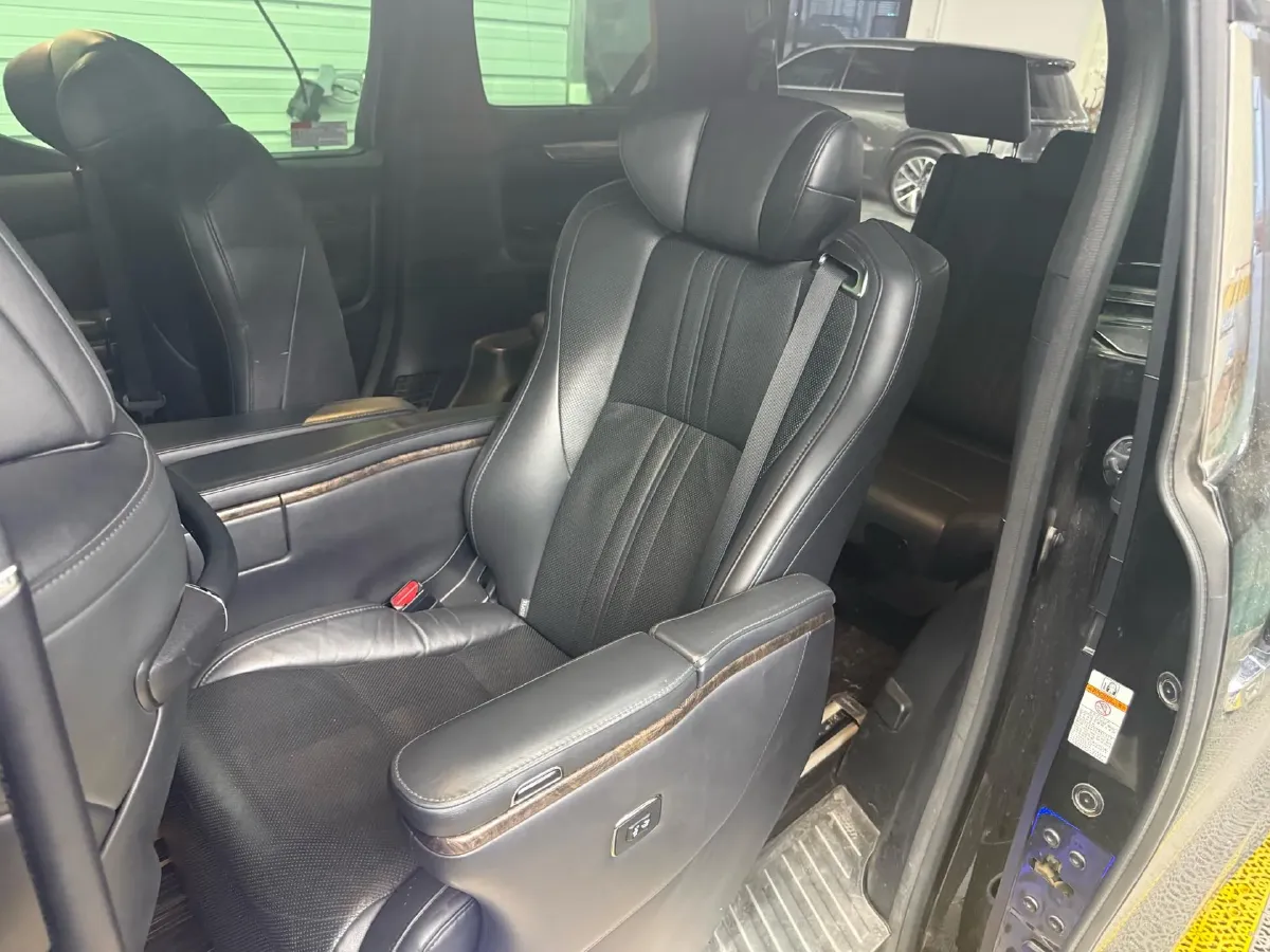 2019 Toyota Alphard 2.5L 117HP L4 E-CVT Hybrid,autocango,china used car exporter,china ev exporter,chinese used car exporter,chinese used ev exporter