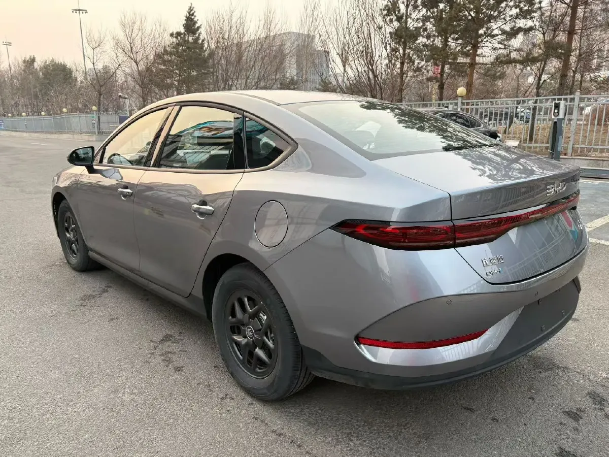 2025 BYD Seal05 DM-i 1.5L 101HP L4 E-CVT PHEV 7.68KWH,autocango,china used car exporter,china ev exporter,chinese used car exporter,chinese used ev exporter