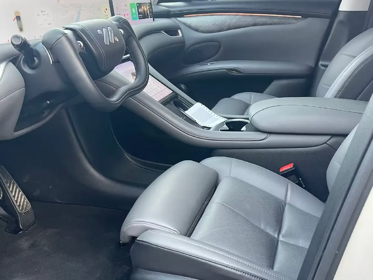 2023 IM LS6 BEV 71KWH,autocango,china used car exporter,china ev exporter,chinese used car exporter,chinese used ev exporter