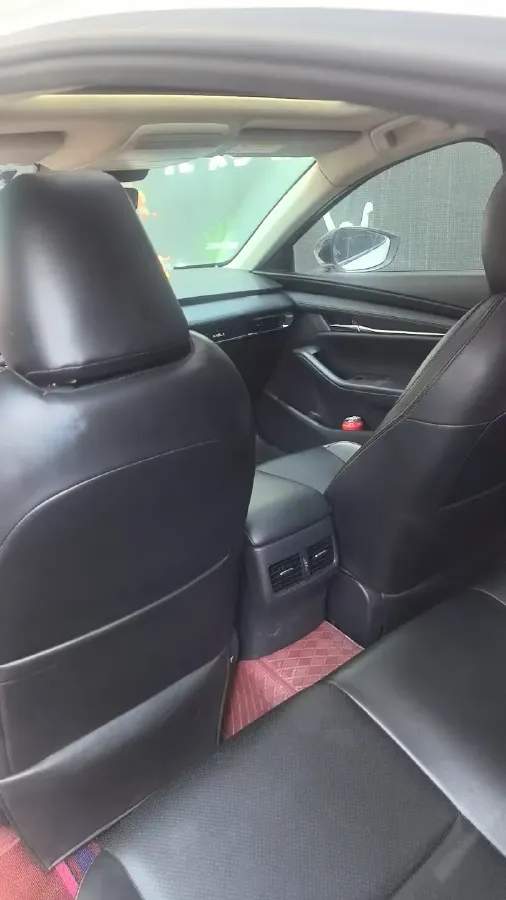 2022 Mazda 3 Axela 2.0L 158HP L4 6AT,autocango,china used car exporter,china ev exporter,chinese used car exporter,chinese used ev exporter