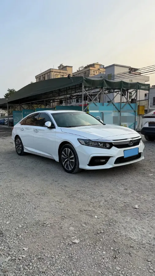 2019 Honda Inspire 2.0L 146HP L4 E-CVT Hybrid,autocango,china used car exporter,china ev exporter,chinese used car exporter,chinese used ev exporter