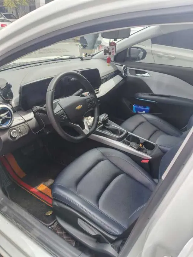 2023 Chevrolet Monza 1.5L 113HP L4 6DCT,autocango,china used car exporter,china ev exporter,chinese used car exporter,chinese used ev exporter