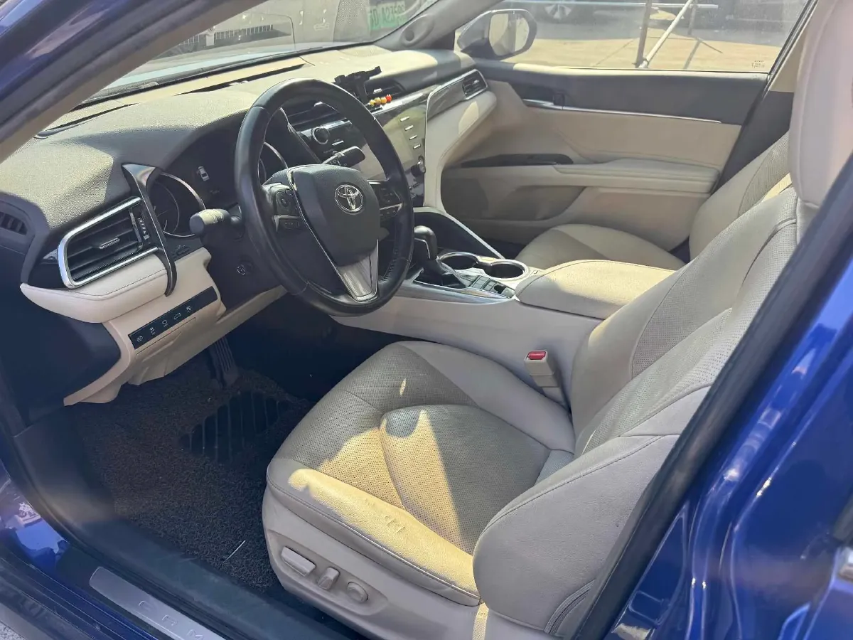 2018 Toyota Camry 2.5L 178HP L4 E-CVT Hybrid,autocango,china used car exporter,china ev exporter,chinese used car exporter,chinese used ev exporter