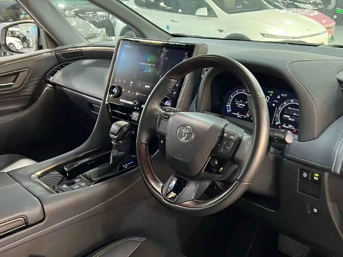 2024 Toyota Alphard 2.5L 190HP L4 E-CVT Hybrid,autocango,china used car exporter,china ev exporter,chinese used car exporter,chinese used ev exporter