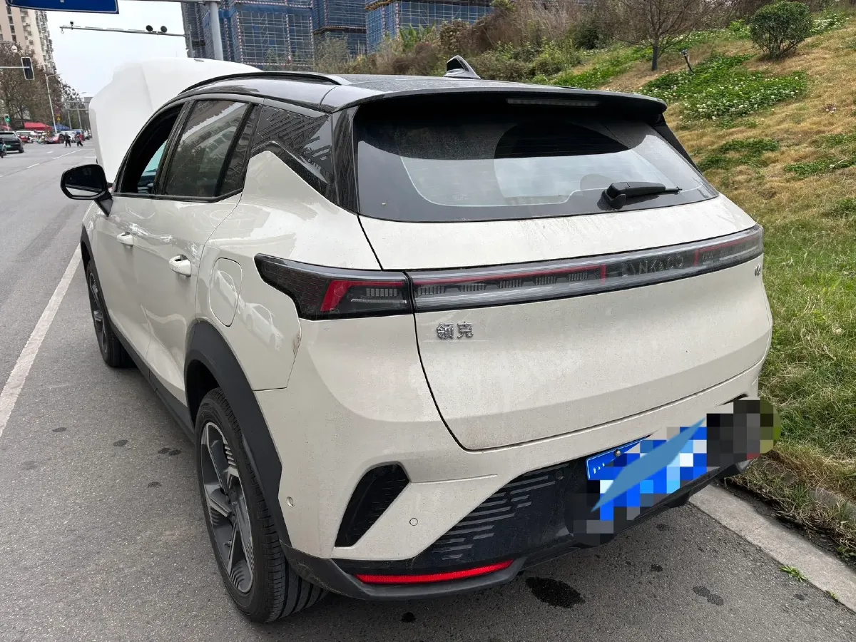 2025 LYNK&CO 06 1.5T 181HP L4 7DCT,autocango,china used car exporter,china ev exporter,chinese used car exporter,chinese used ev exporter