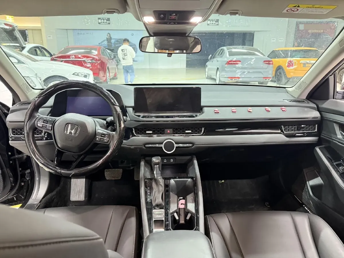 2025 Honda Inspire 1.5T 192HP L4 CVT,autocango,china used car exporter,china ev exporter,chinese used car exporter,chinese used ev exporter
