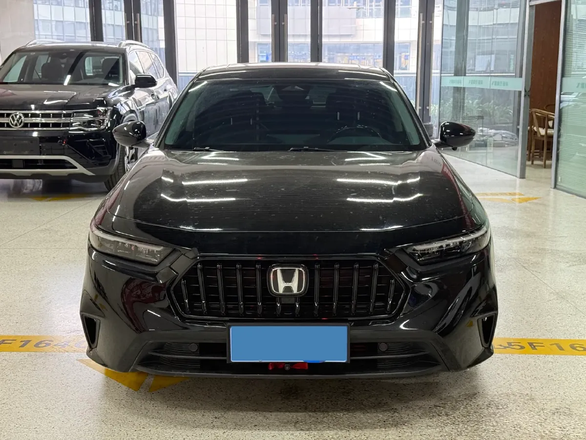 2025 Honda Inspire 1.5T 192HP L4 CVT,autocango,china used car exporter,china ev exporter,chinese used car exporter,chinese used ev exporter