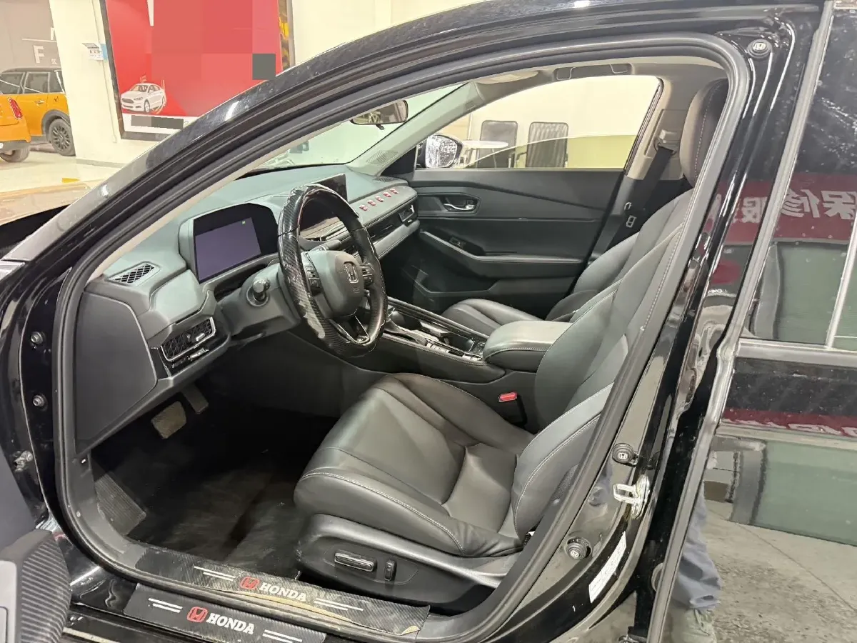 2025 Honda Inspire 1.5T 192HP L4 CVT,autocango,china used car exporter,china ev exporter,chinese used car exporter,chinese used ev exporter