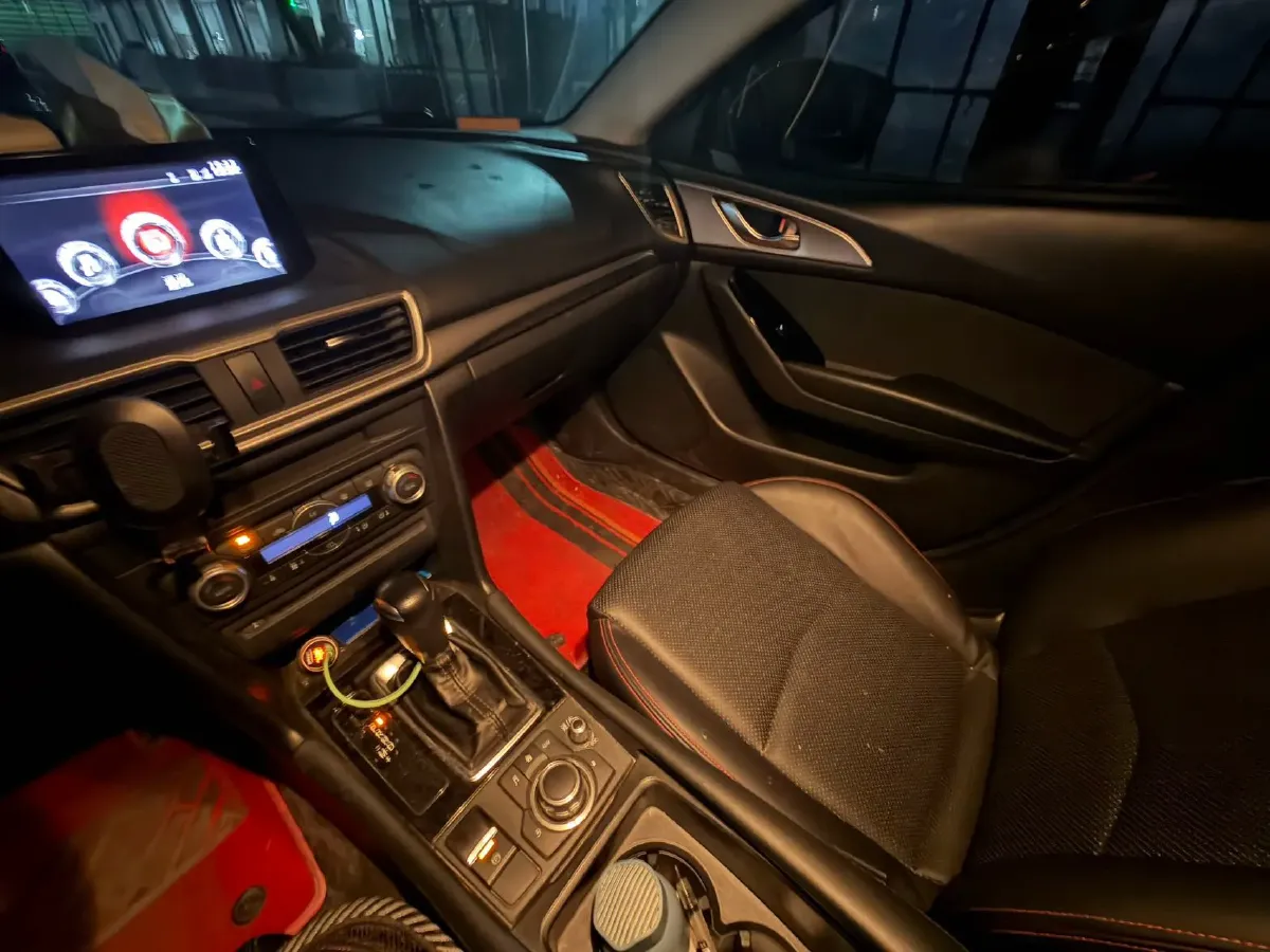 2017 Mazda 3 Axela 1.5L 117HP L4 6AT,autocango,china used car exporter,china ev exporter,chinese used car exporter,chinese used ev exporter