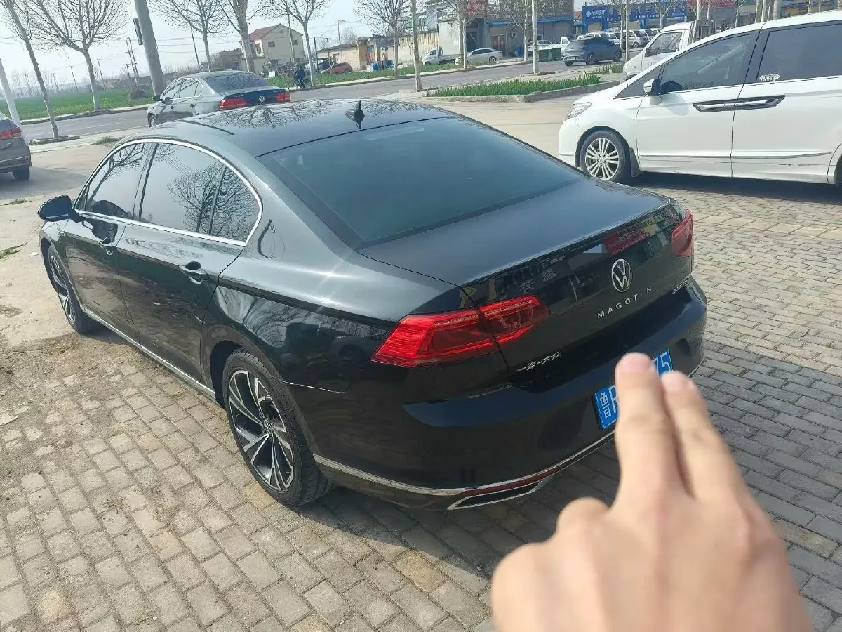 2021 Volkswagen Magotan 2.0T 186HP L4 7DCT,autocango,china used car exporter,china ev exporter,chinese used car exporter,chinese used ev exporter