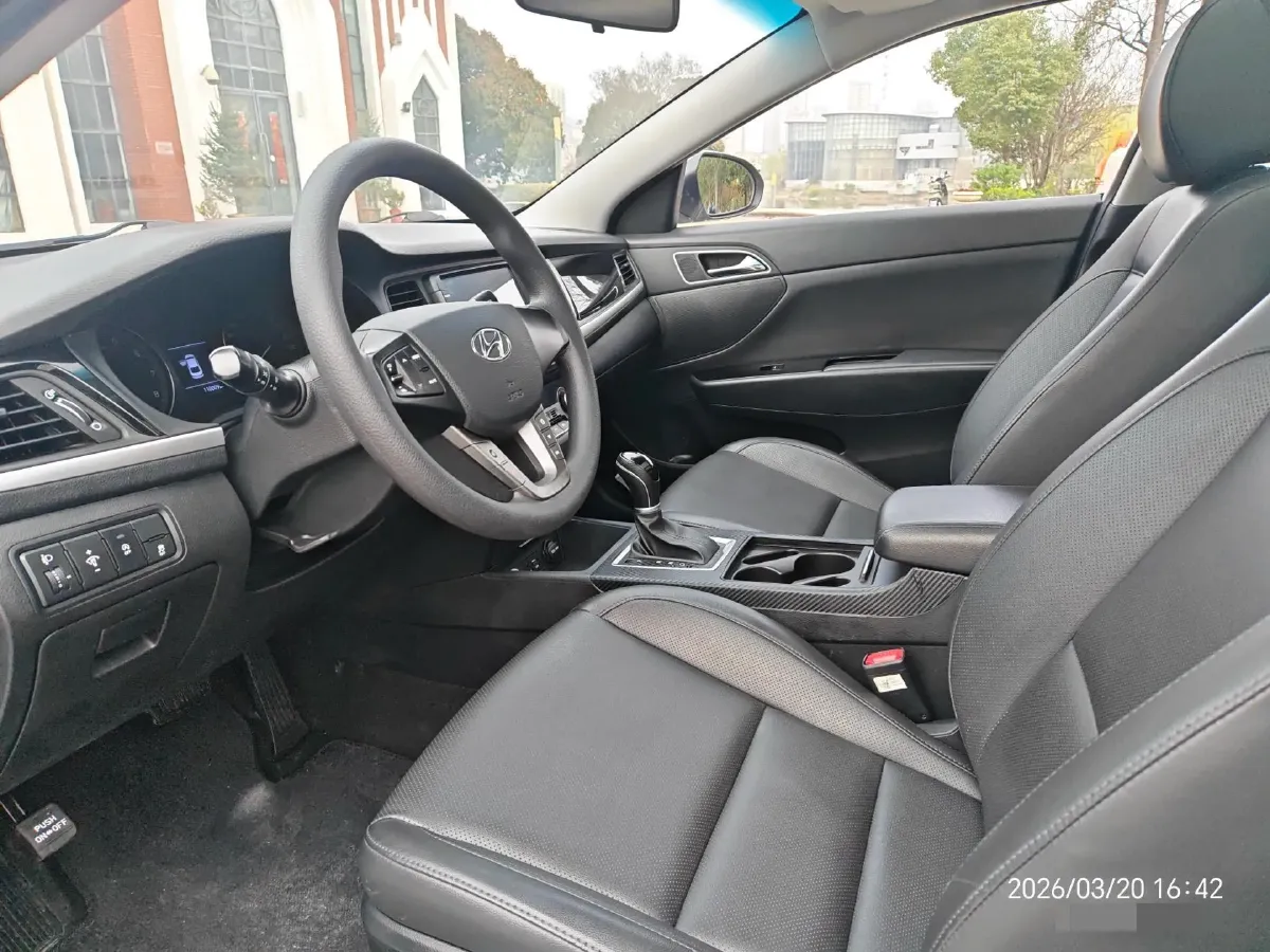 2017 Hyundai Mistra 1.8L 143HP L4 6AT,autocango,china used car exporter,china ev exporter,chinese used car exporter,chinese used ev exporter