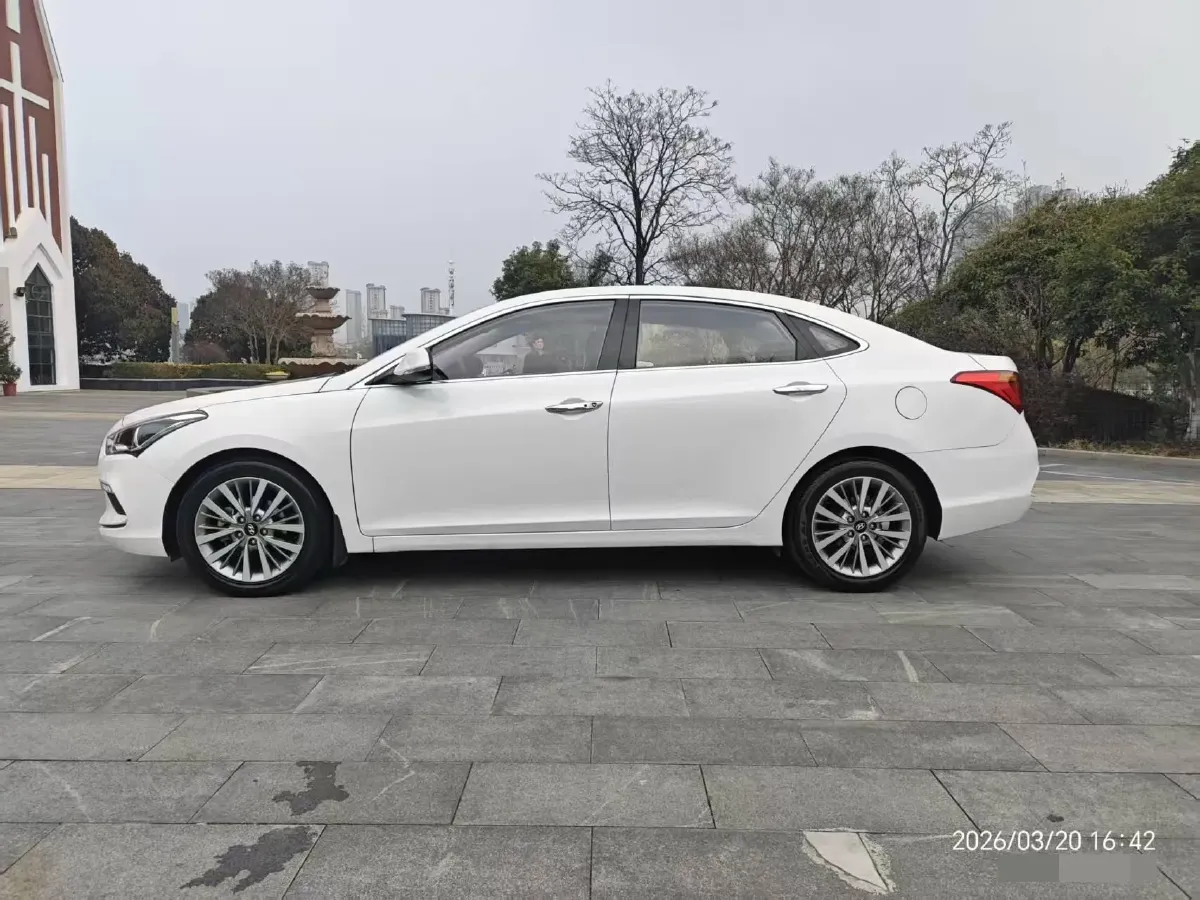 2017 Hyundai Mistra 1.8L 143HP L4 6AT,autocango,china used car exporter,china ev exporter,chinese used car exporter,chinese used ev exporter