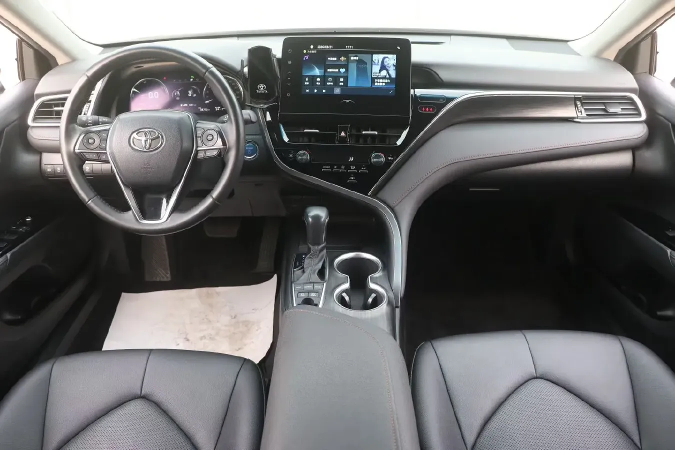 2021 Toyota Camry 2.5L 178HP L4 E-CVT Hybrid,autocango,china used car exporter,china ev exporter,chinese used car exporter,chinese used ev exporter