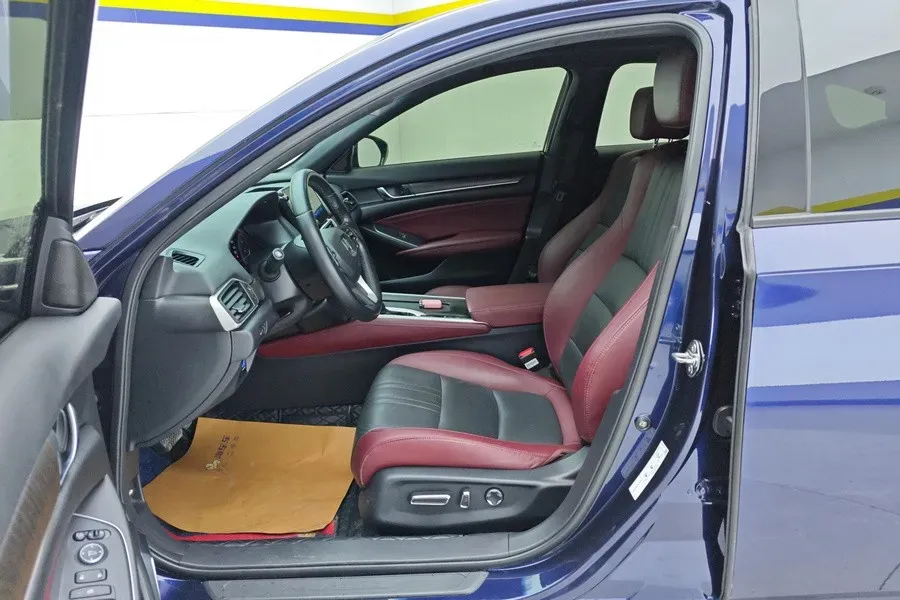 2022 Honda Inspire 1.5T 194HP L4 CVT,autocango,china used car exporter,china ev exporter,chinese used car exporter,chinese used ev exporter