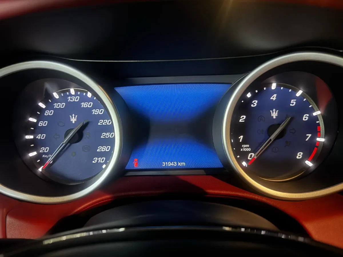 2019 Maserati Ghibli 3.0T 350HP V6 8AT,autocango,china used car exporter,china ev exporter,chinese used car exporter,chinese used ev exporter